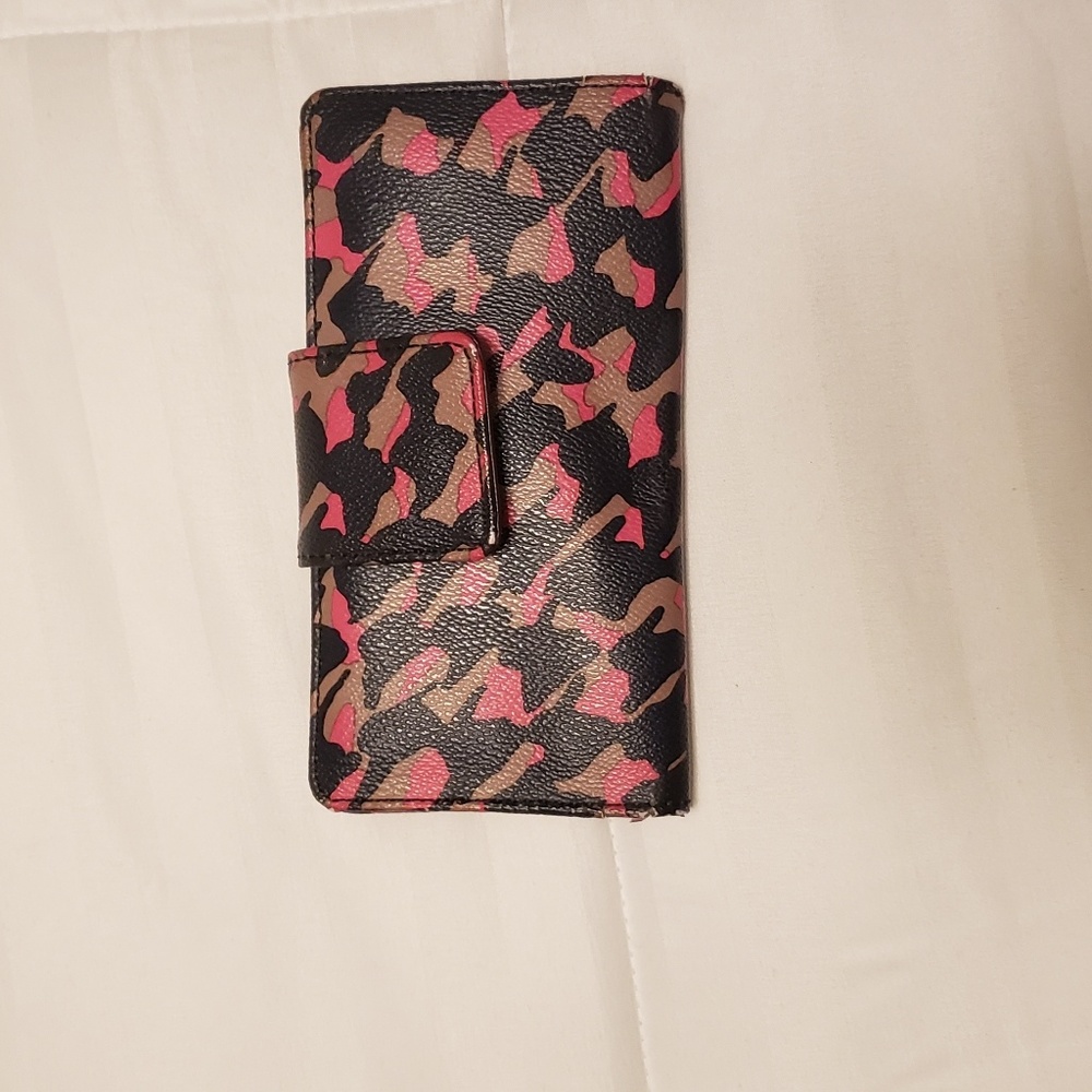 Fossil wallet